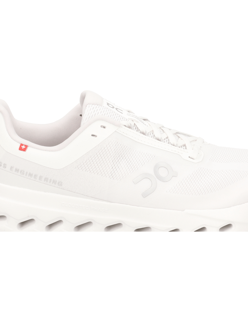 On-Cloudsurfer-Next-čierna