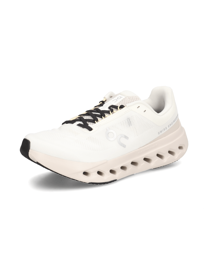 On-Cloudsurfer-Next-čierna