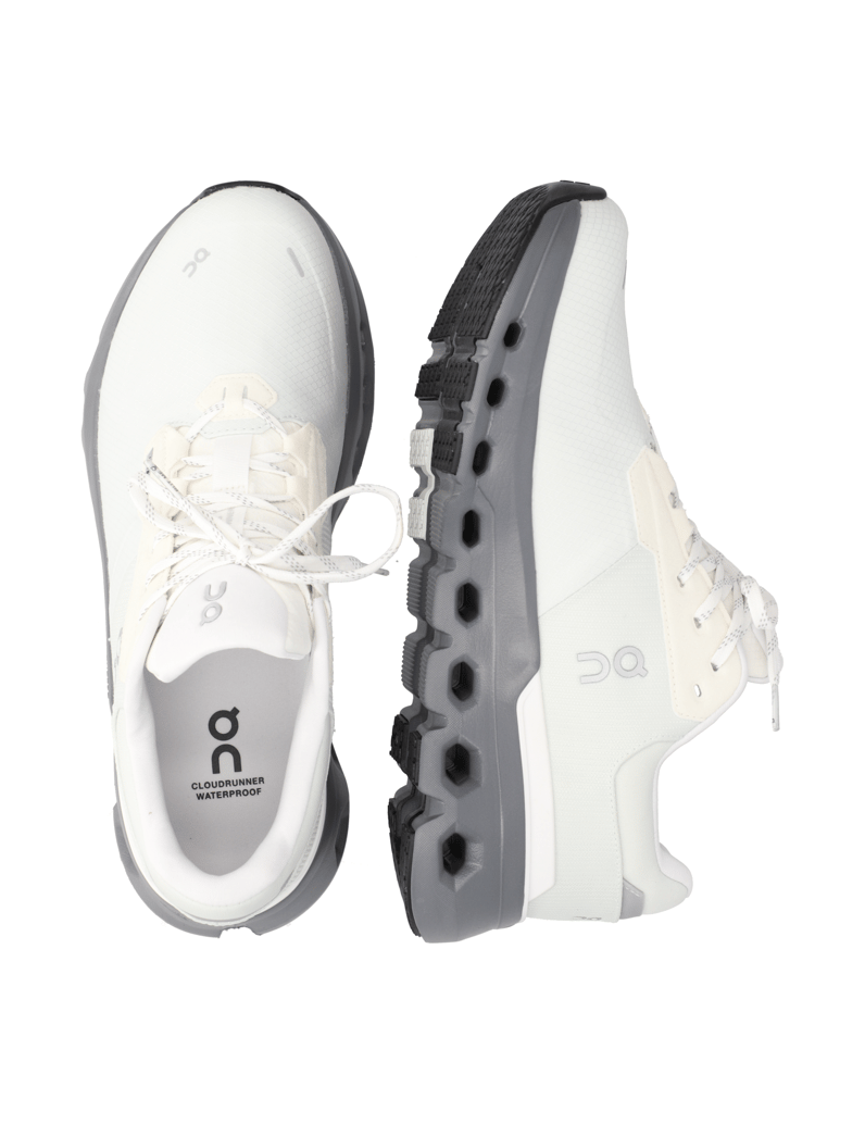 On-Cloudrunner-2-Waterproof-čierna