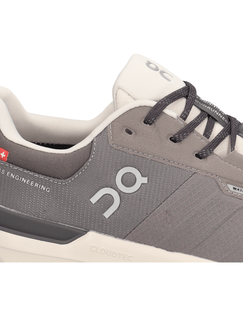 On-Cloudrunner-2-Waterproof-čierna