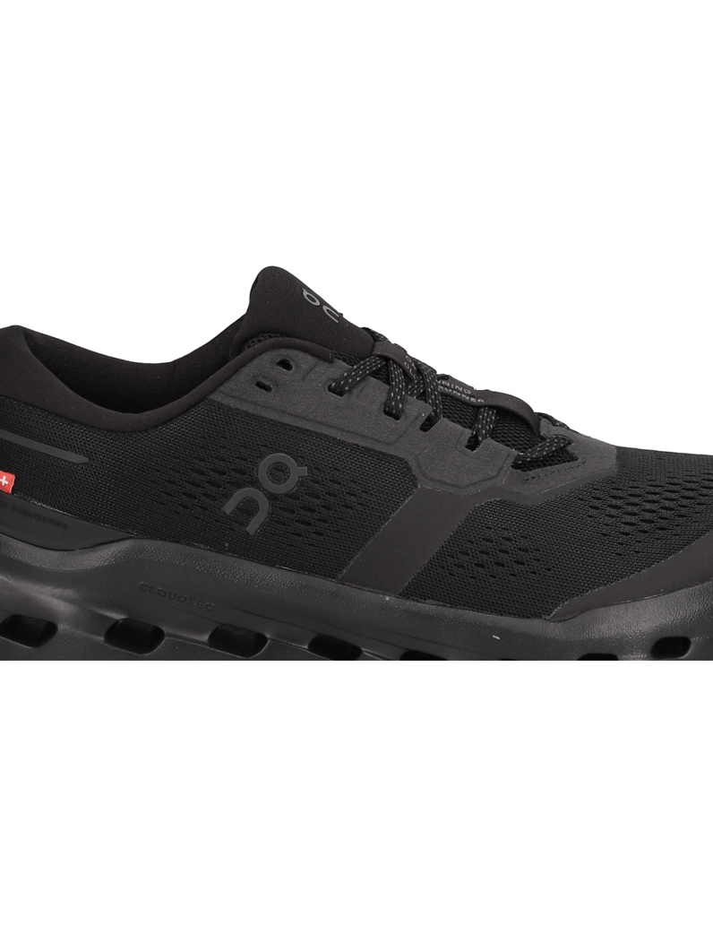 On-Cloudrunner-3-černá