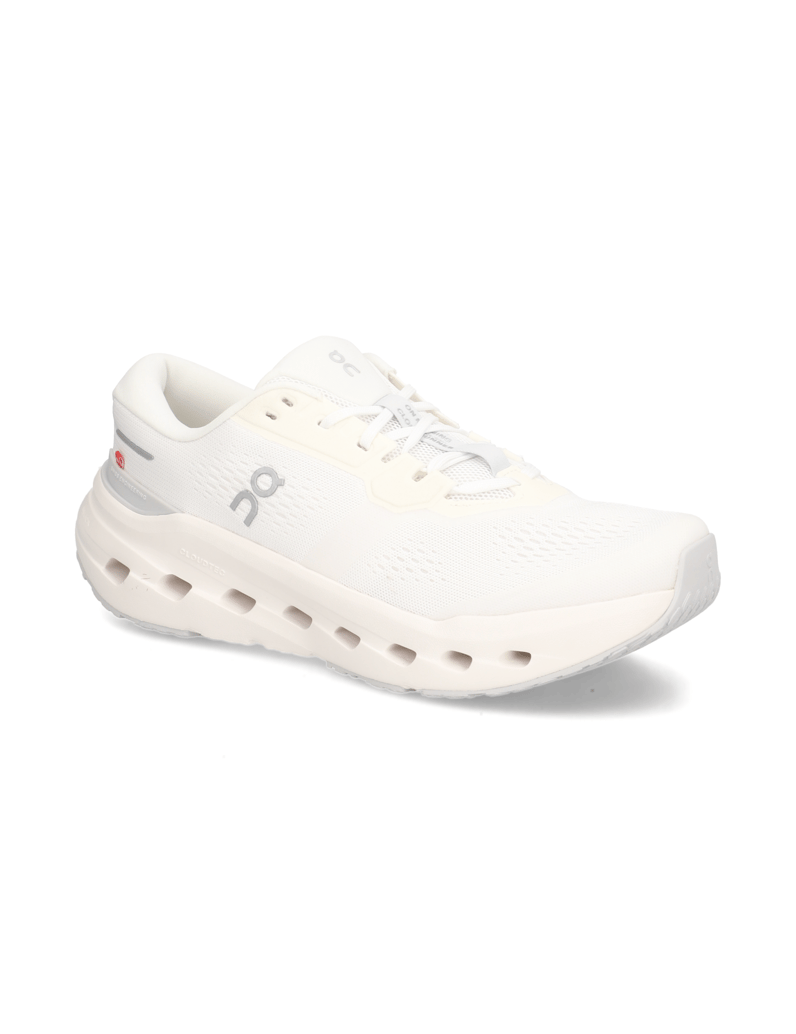 On-Cloudrunner-3-črna