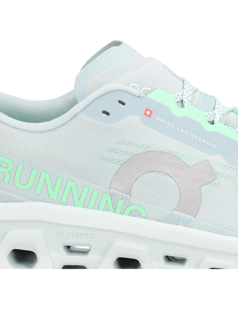 On-Cloudmonster-3-črna