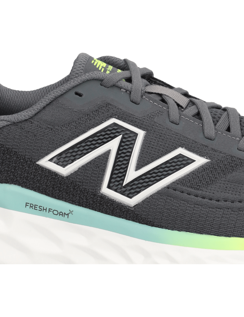 New-Balance-FRESH-FOAM-X-EVOZ-V4-černá