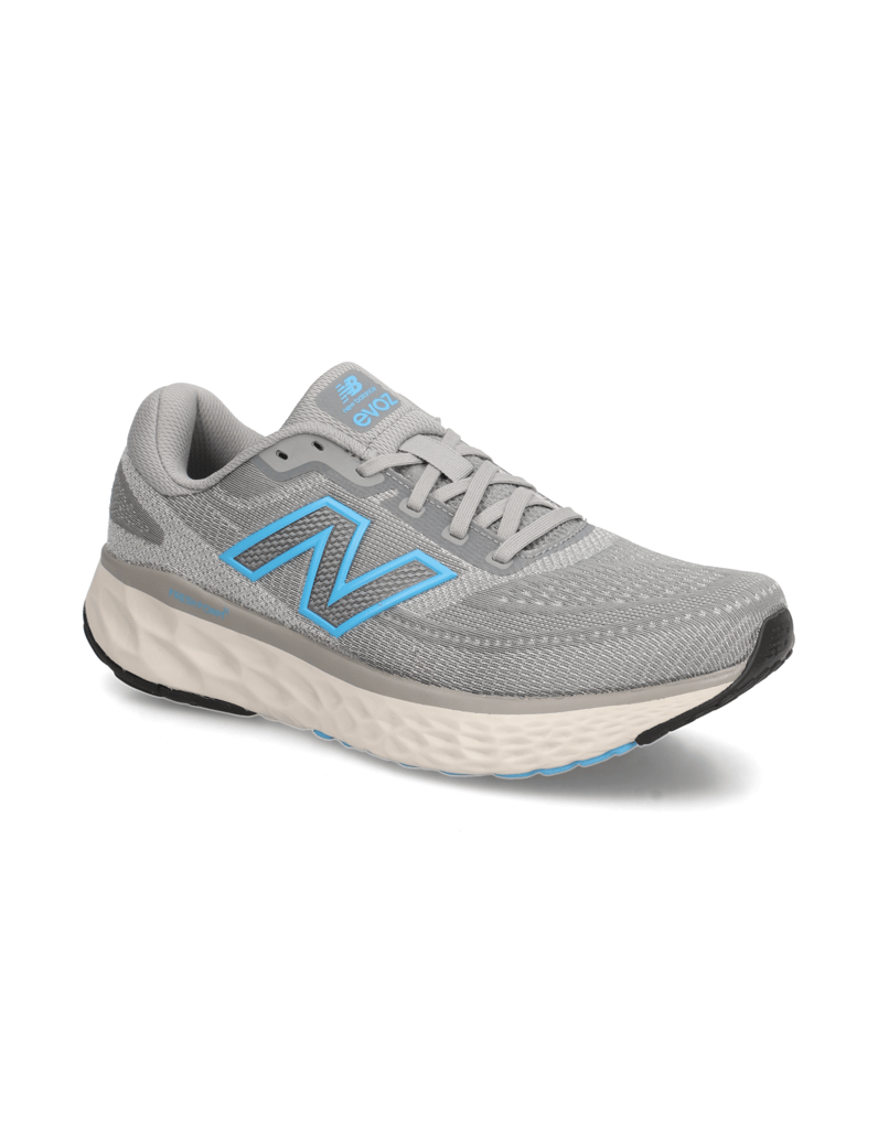 New-Balance-FRESH-FOAM-X-EVOZ-V4-čierna