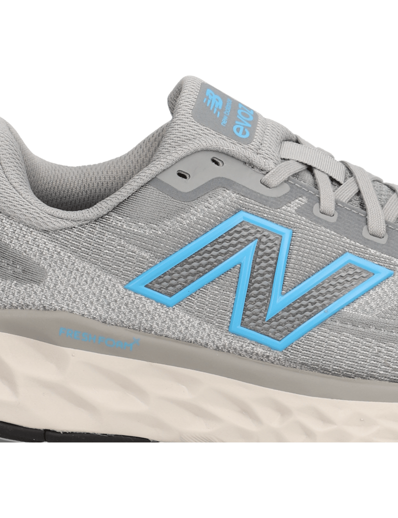 New-Balance-FRESH-FOAM-X-EVOZ-V4-čierna