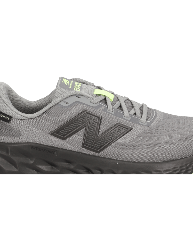 New-Balance-FRESH-FOAM-X-EVOZ-GORE-TEX-šedá