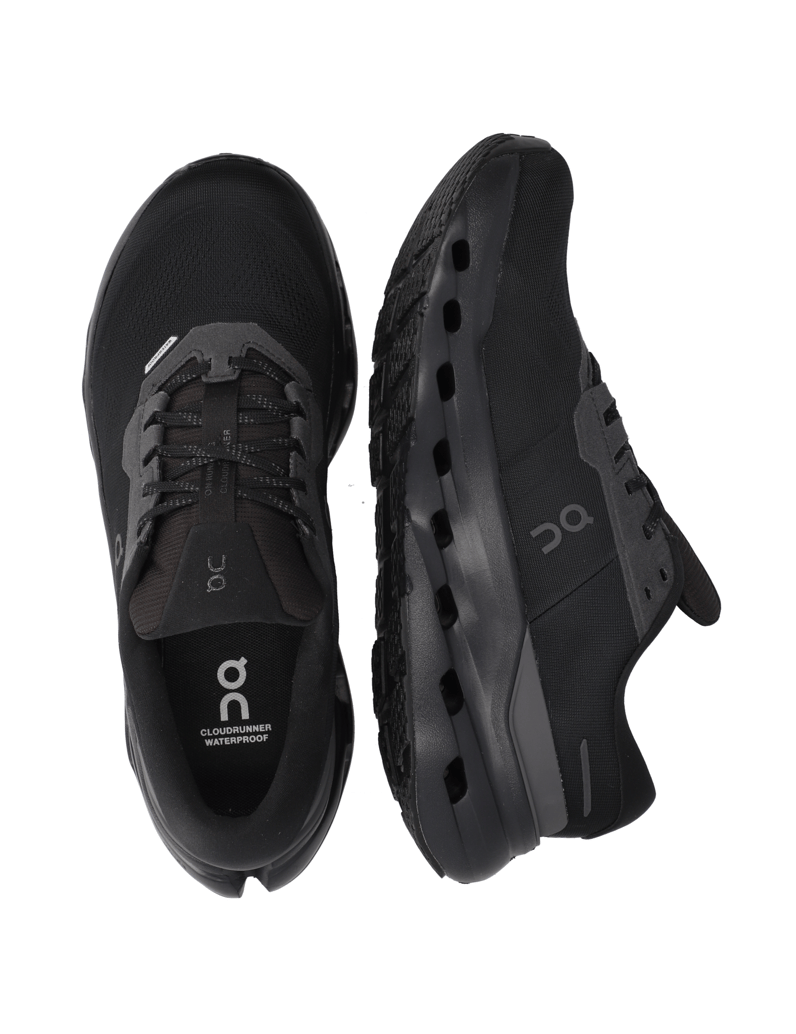 On-Cloudrunner-3-Waterproof-črna