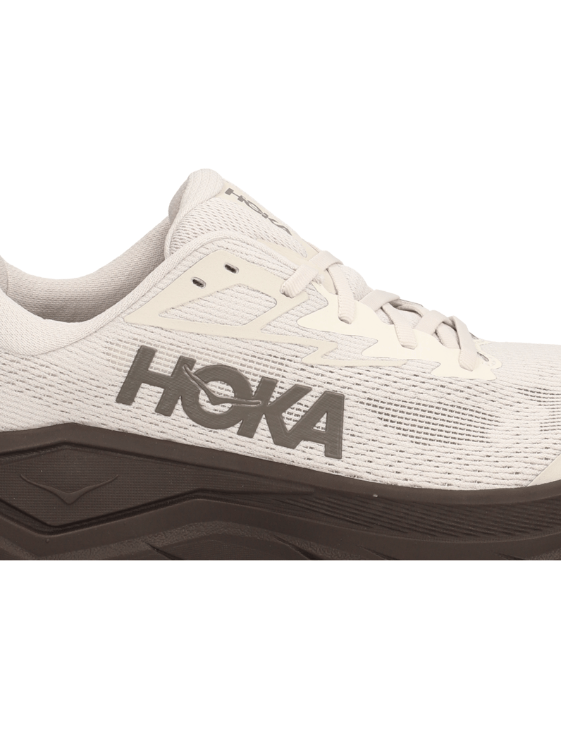 HOKA-Challenger-8-siva