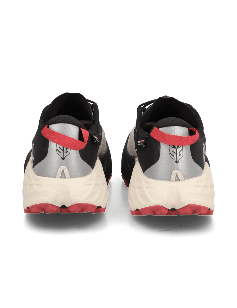 HOKA-Speedgoat-7-GTX-hnědá