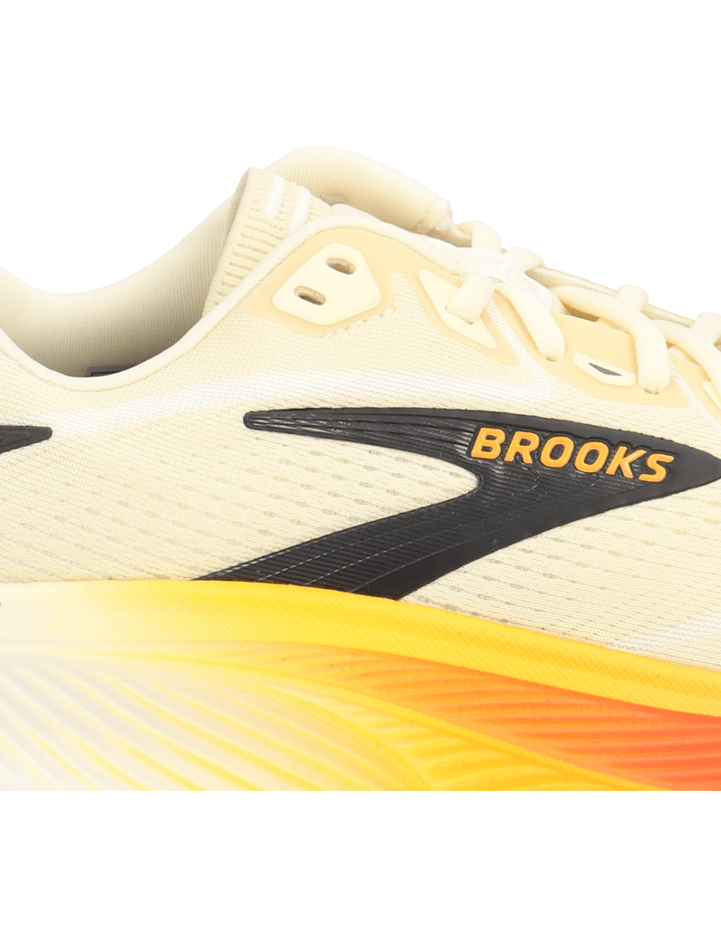Brooks-GHOST-18-bež