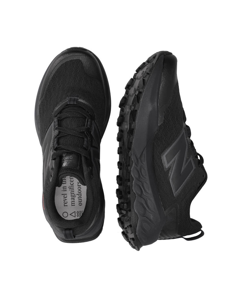 New-Balance-FRESH-FOAM-X-GAROÉ-V2-črna