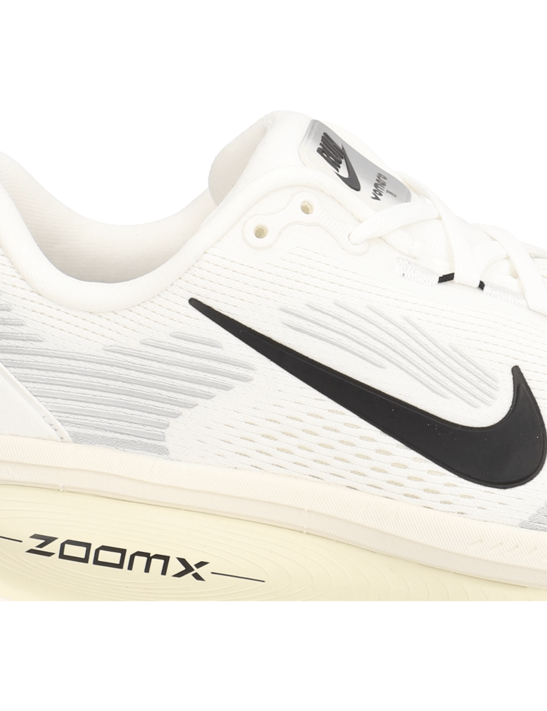 Nike-Nike-Vomero 18-biela