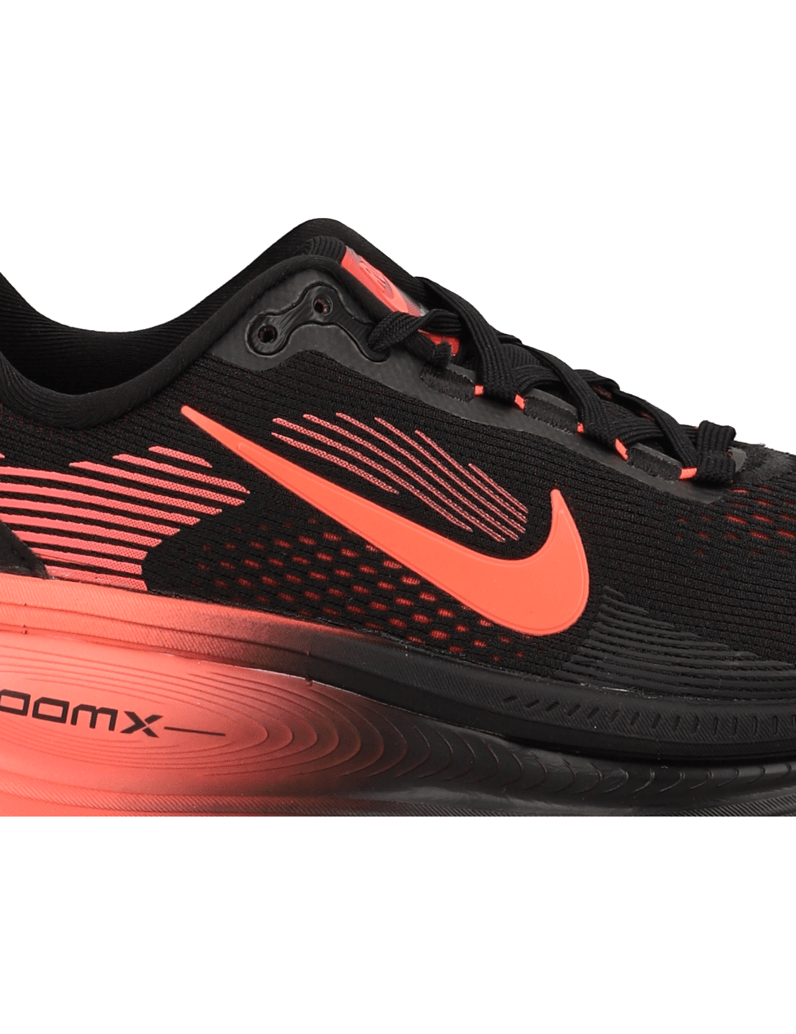 Nike-NIKE-VOMERO 18-weiss