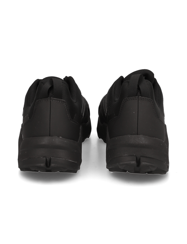 Adidas-TERREX-AX4-černá