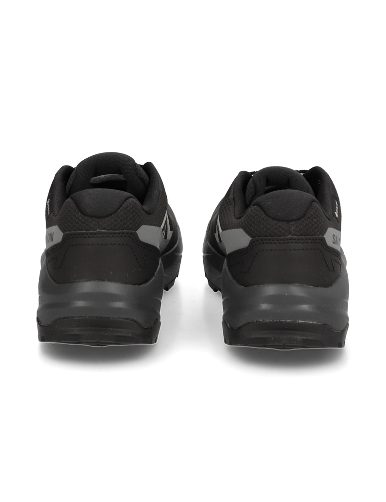 Salomon-outdoor-obuv-černá