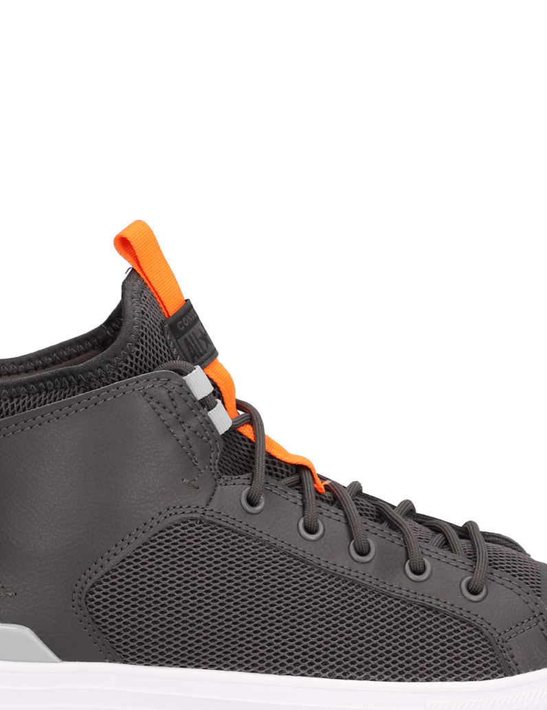 Converse-CHUCK-TAYLOR-ALL-STAR-ULTRA-SYNTHET