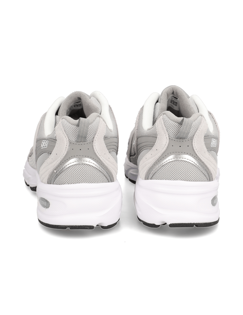 New-Balance-MR530CK-grau