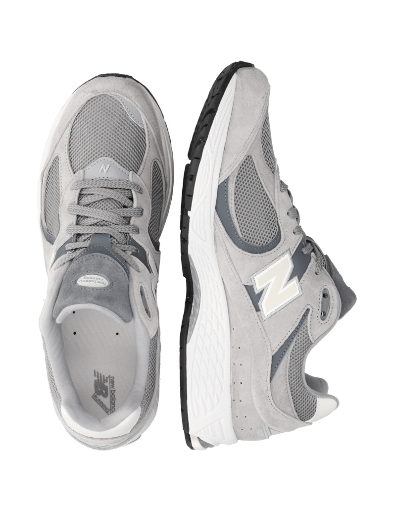 New-Balance-tenisky-šedá