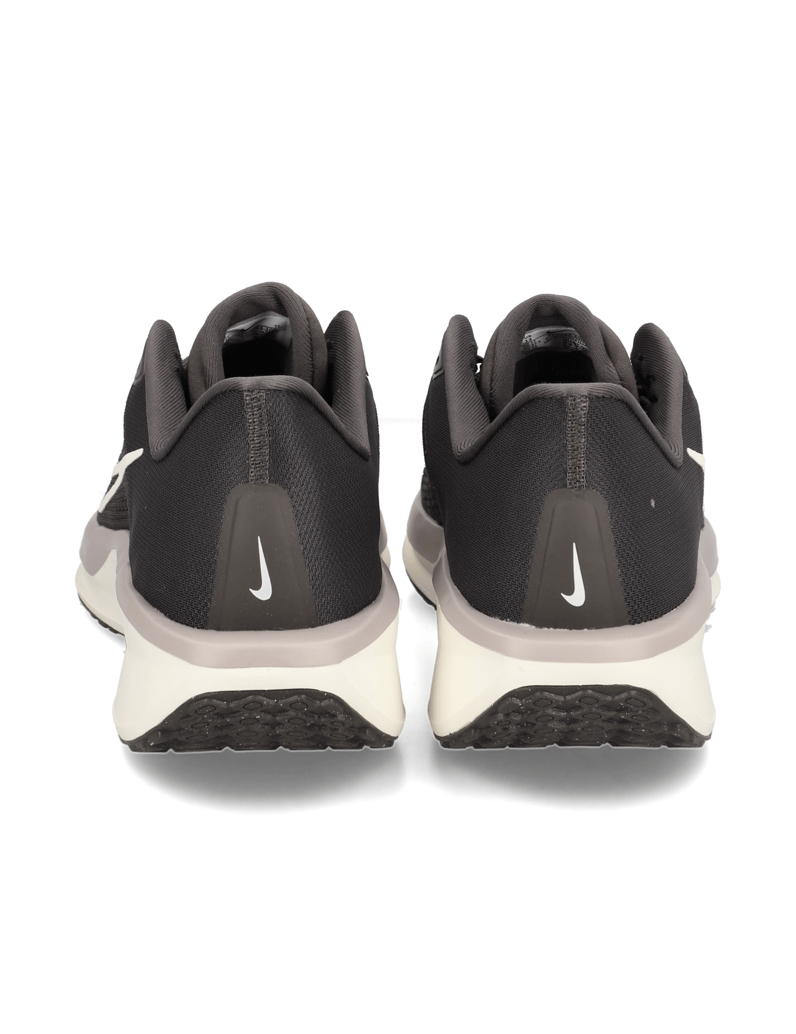 Nike-Nike-Quest-6-črna