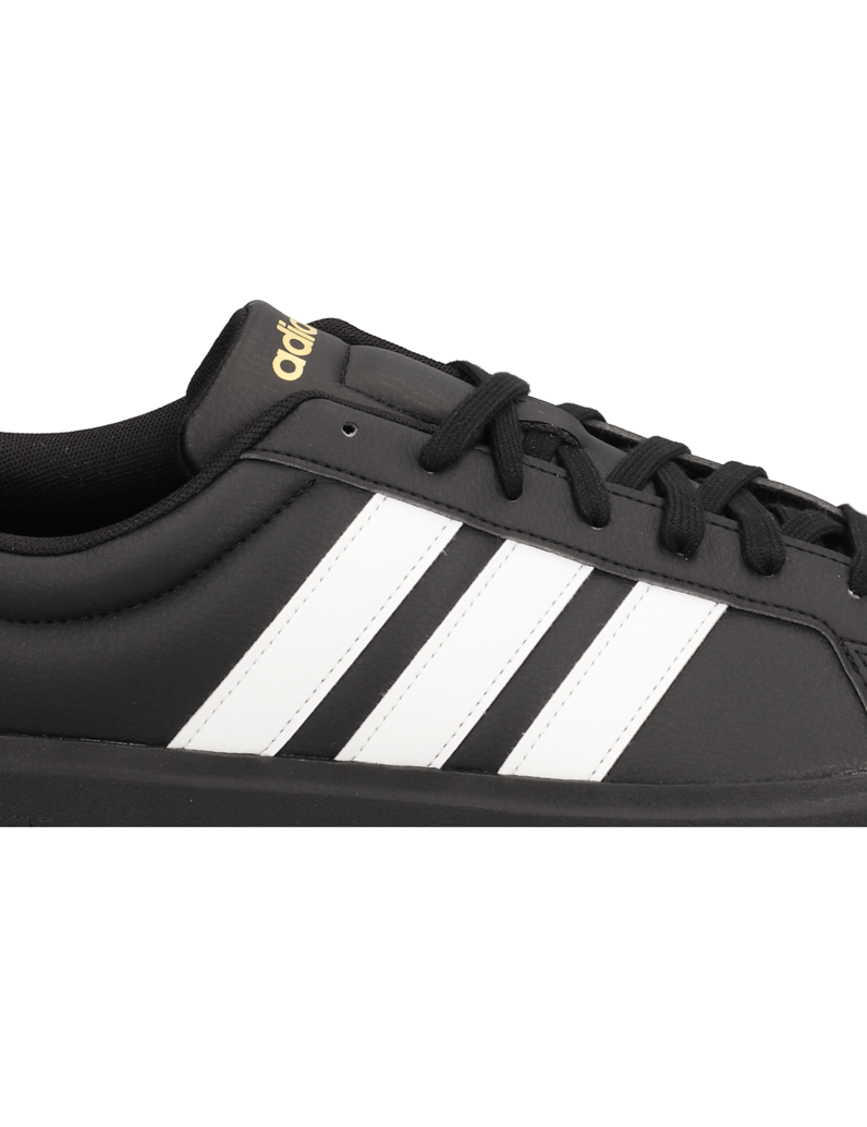 Adidas-STREETTALK-bela