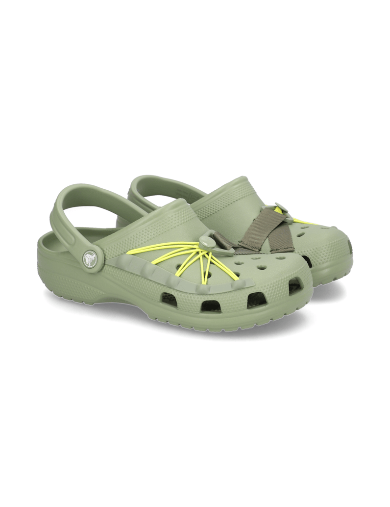 Crocs-CLASSIC-LOCKDOWN-CLOG-beige