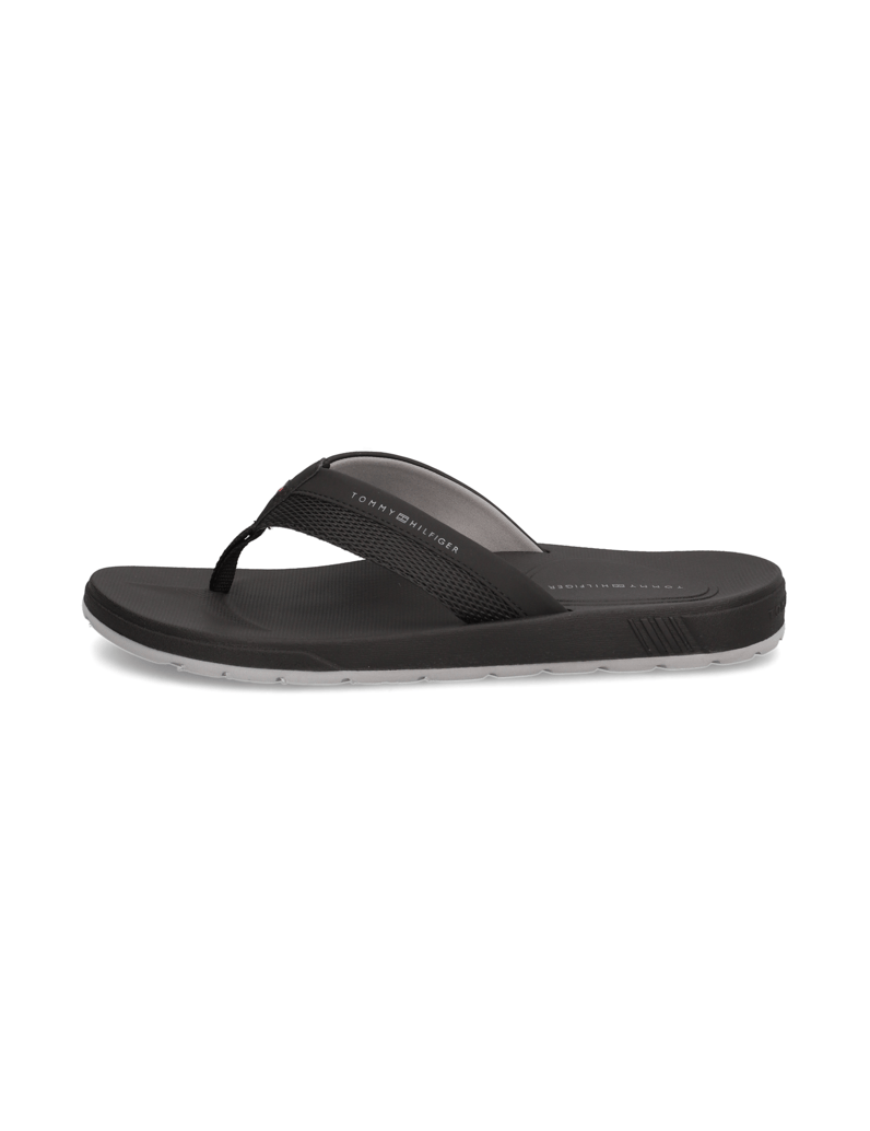 Tommy-Hilfiger-MOLDED-HILFIGER-BEACH-SANDAL-schwarz