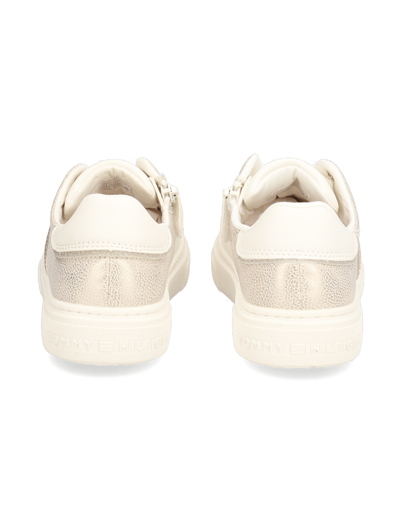 Tommy-Hilfiger-FLAG-LOW-CUT-LACE-UP-SNEAKER