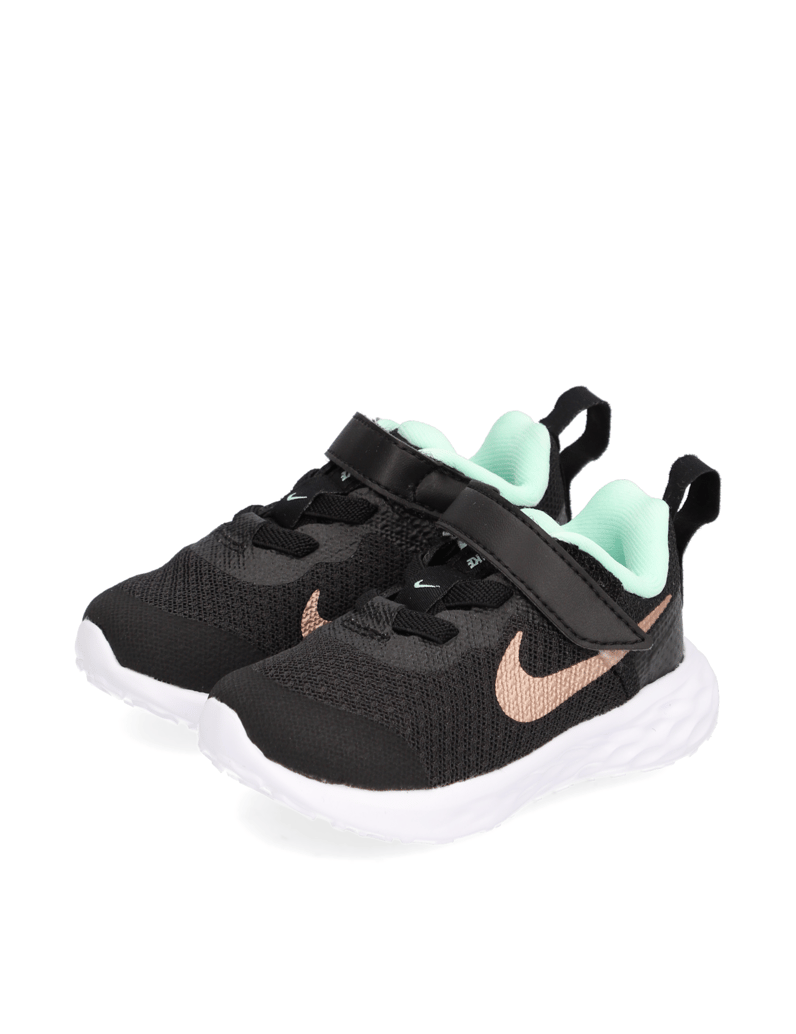 Nike-Nike-Revolution-6