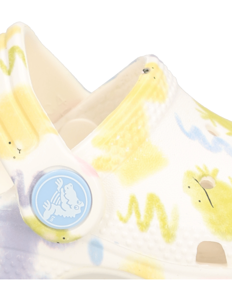 Crocs-CLASSIC-CLOG-GRAPHIC-bílá