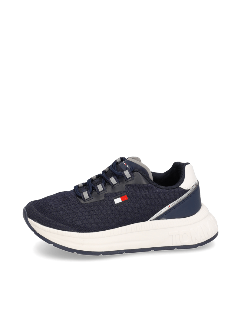 Tommy-Hilfiger-LOW-CUT-LACE-UP-SNEAKER