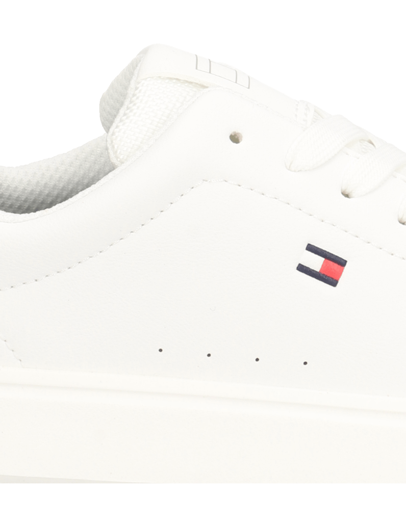 Tommy-Hilfiger-COOPER-bela