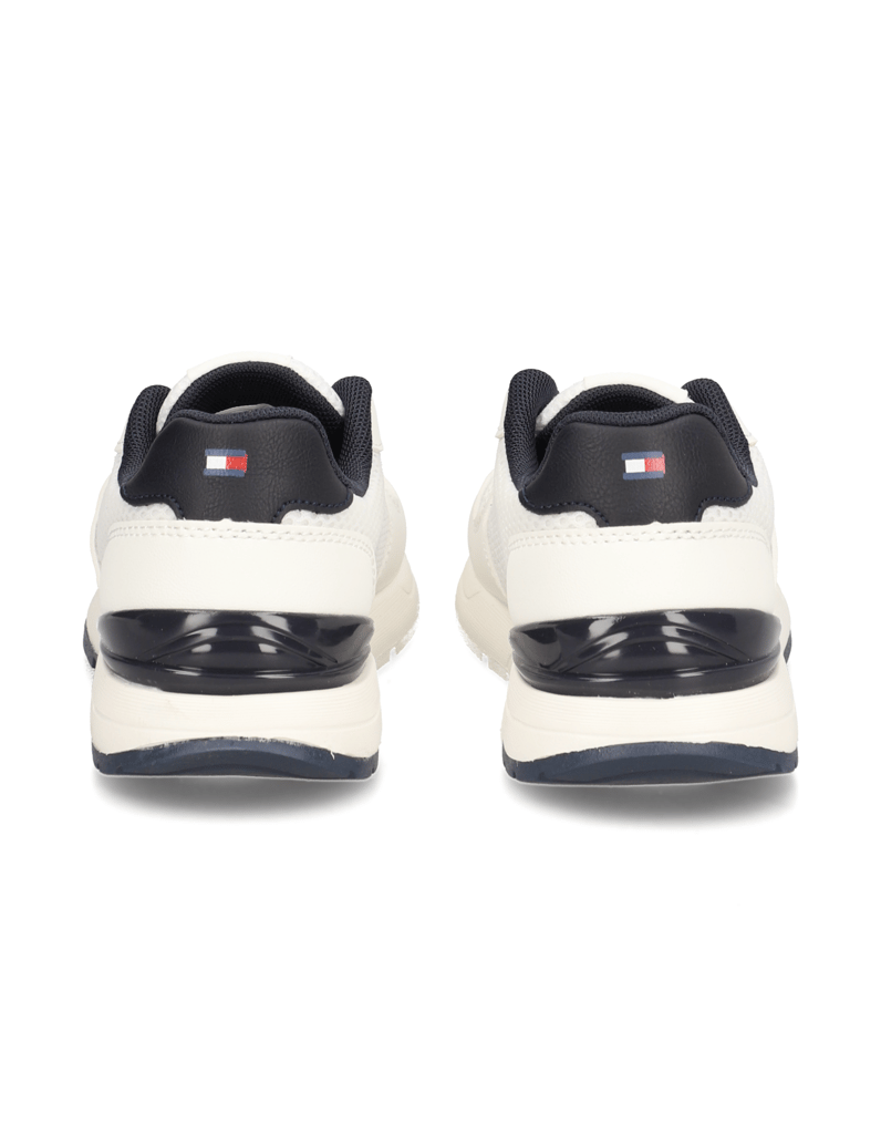 Tommy-Hilfiger-JAN-biela