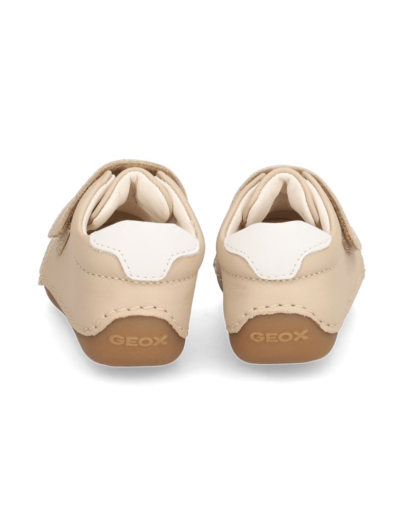 GEOX-čevlji-za-prve-korake