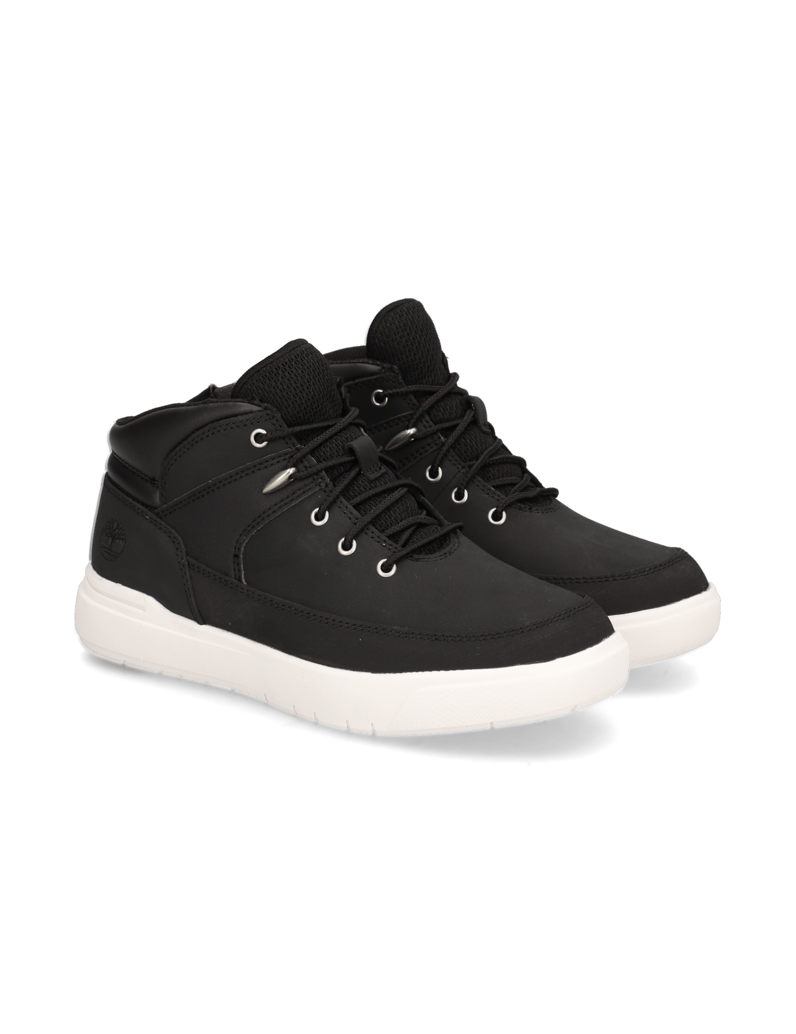 Timberland-Seneca-Bay-Hiker