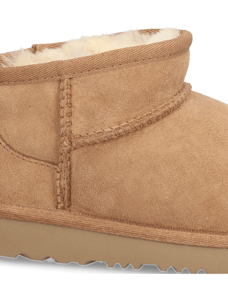 UGG-CLASSIC-ULTRA-MINI-braun