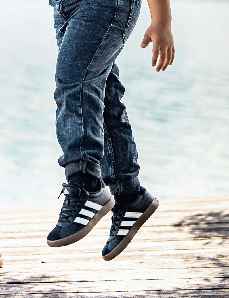 Adidas-VL-COURT-černá