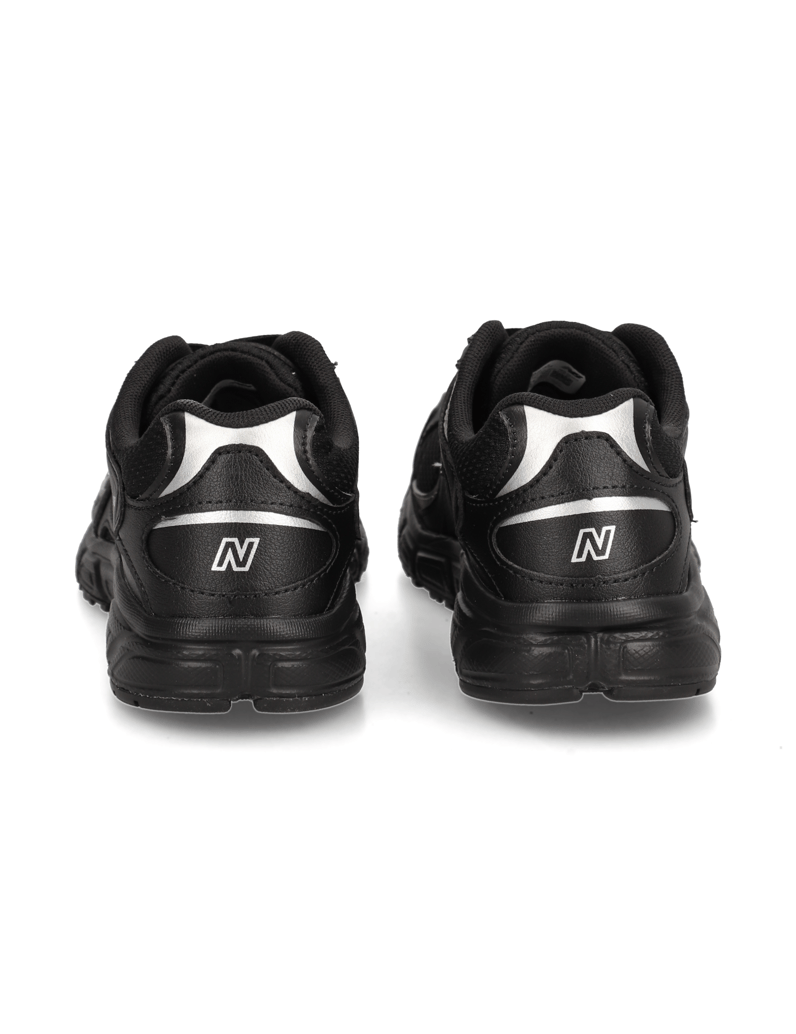 New-Balance-408-črna