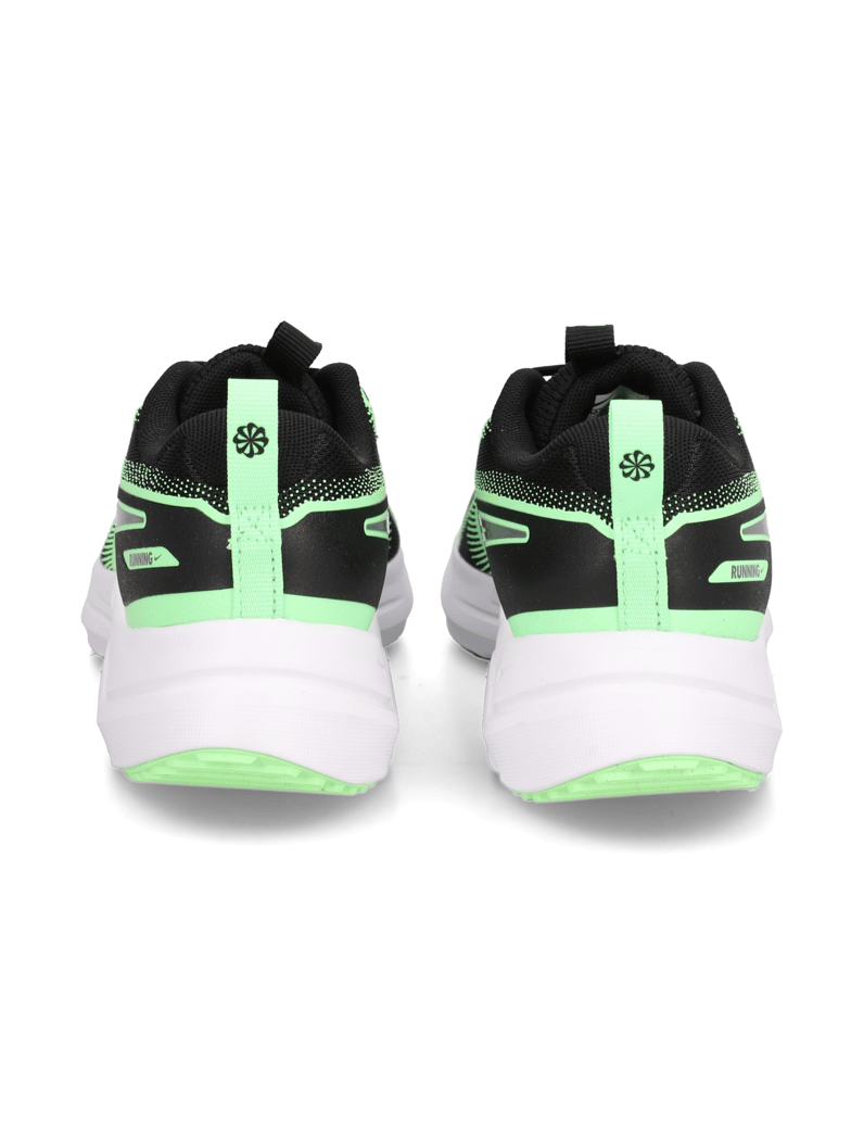 Nike-Nike-Cosmic-Runner-čierna
