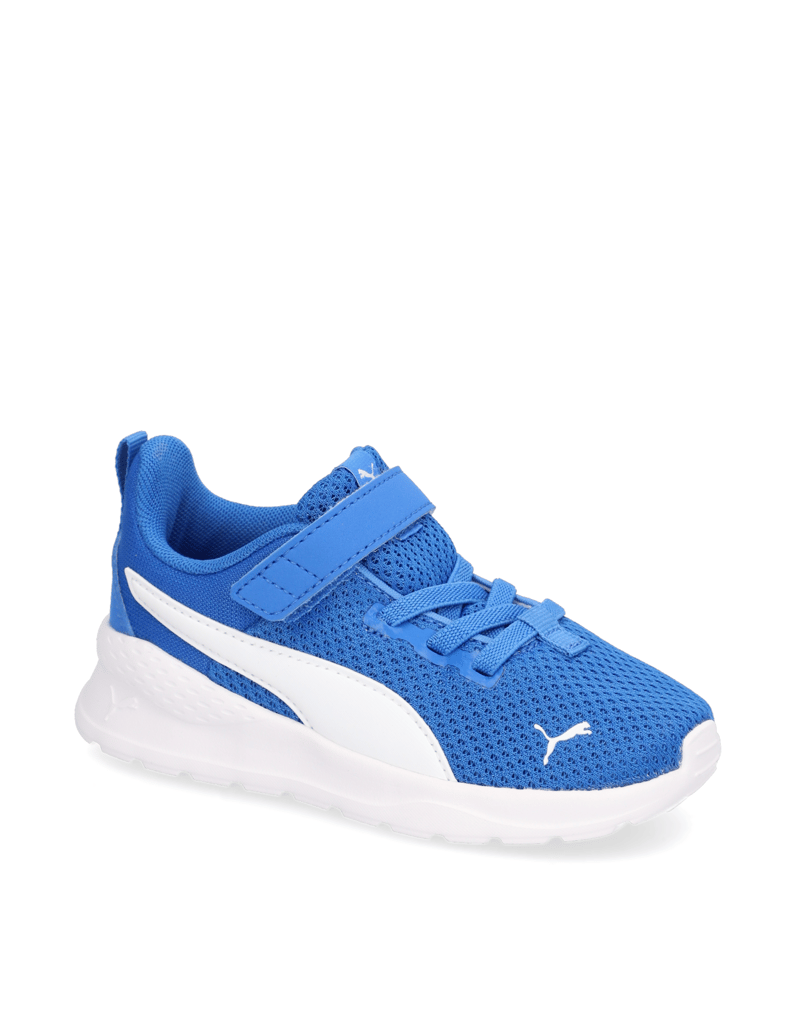 Puma-čevlji-za-prve-korake