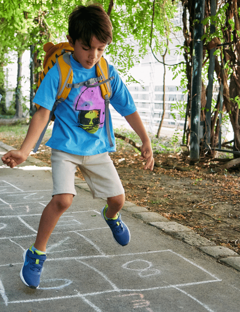 

NIKE REVOLUTION 6, Modrá