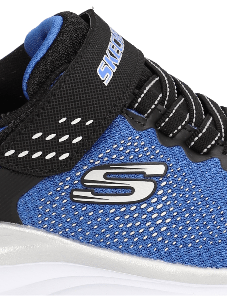 Skechers-ULTRA-GROOVE