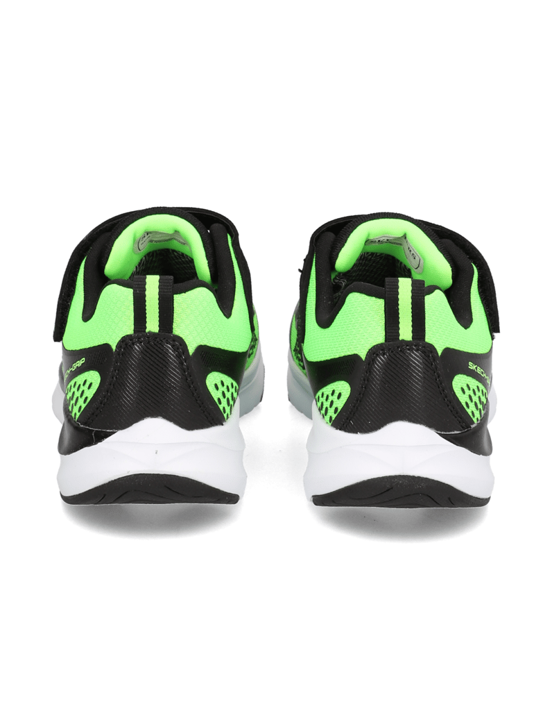 Skechers-ULTRA-GROOVE---AQUASONIK