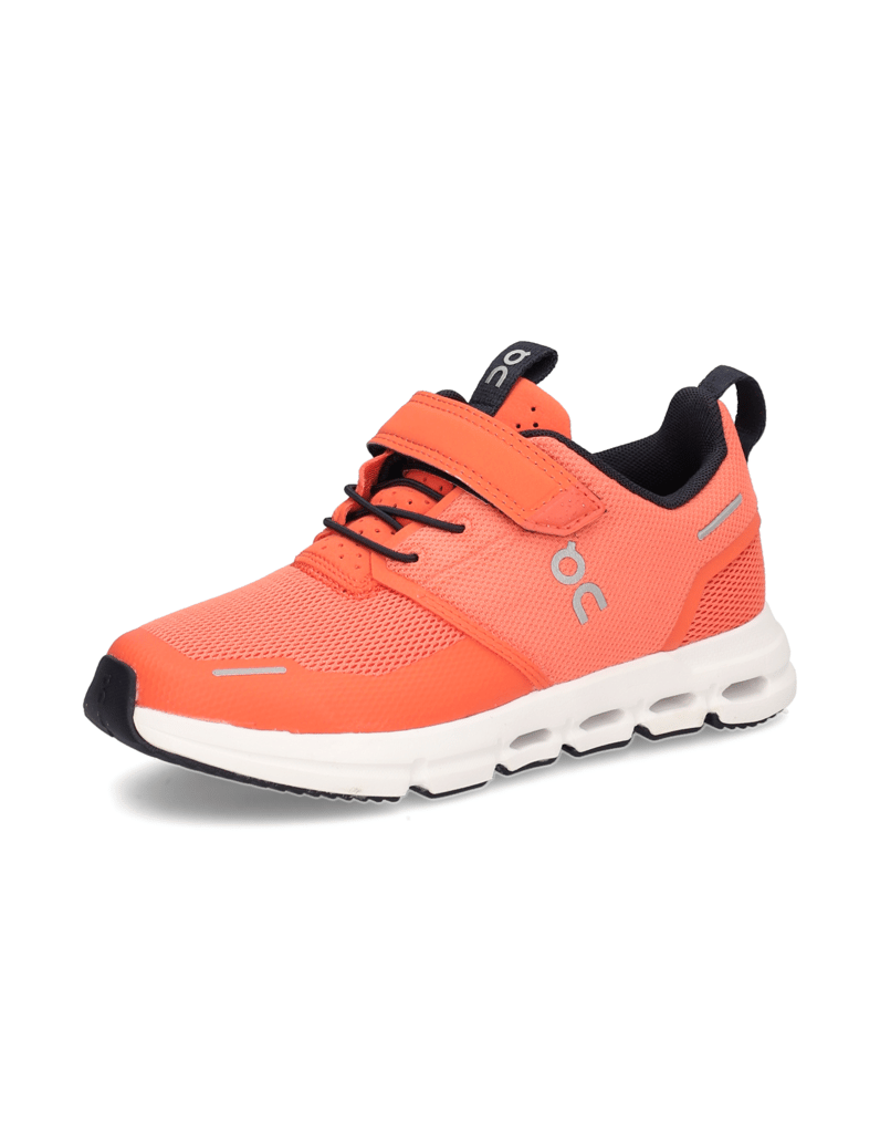 On-Cloud-Play-schwarz