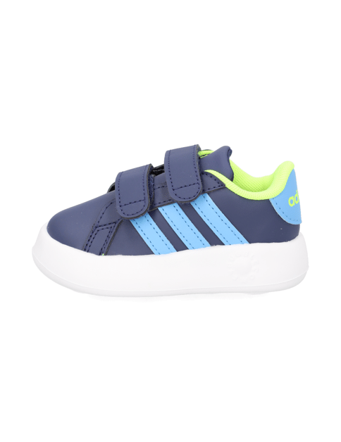 

Adidas tenisky