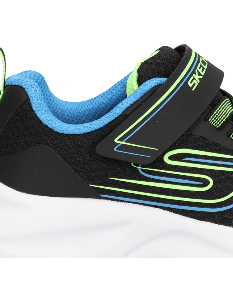 Skechers-DYNAMATIC---SWIFT-TREAD-črna