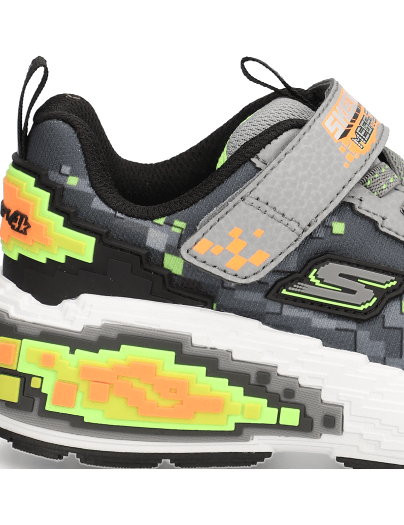 Skechers-MEGA-CRAFT-4K-siva
