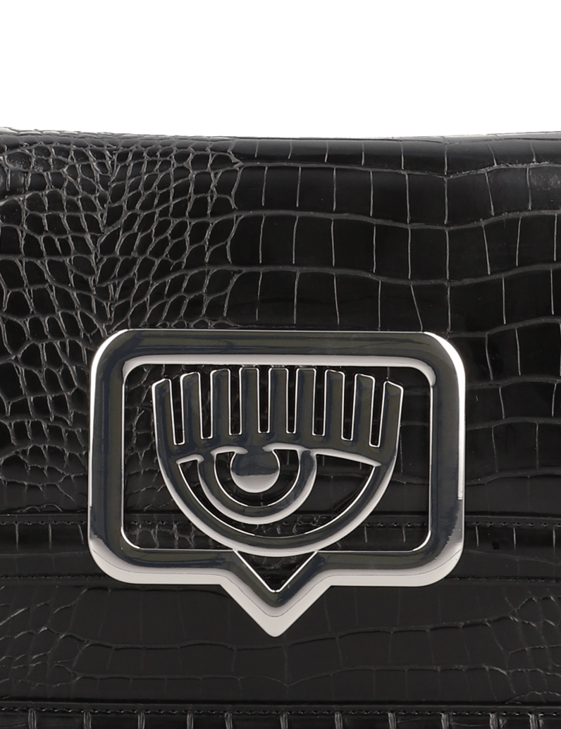 Chiara-Ferragni-EYELIKE-BUCKLE