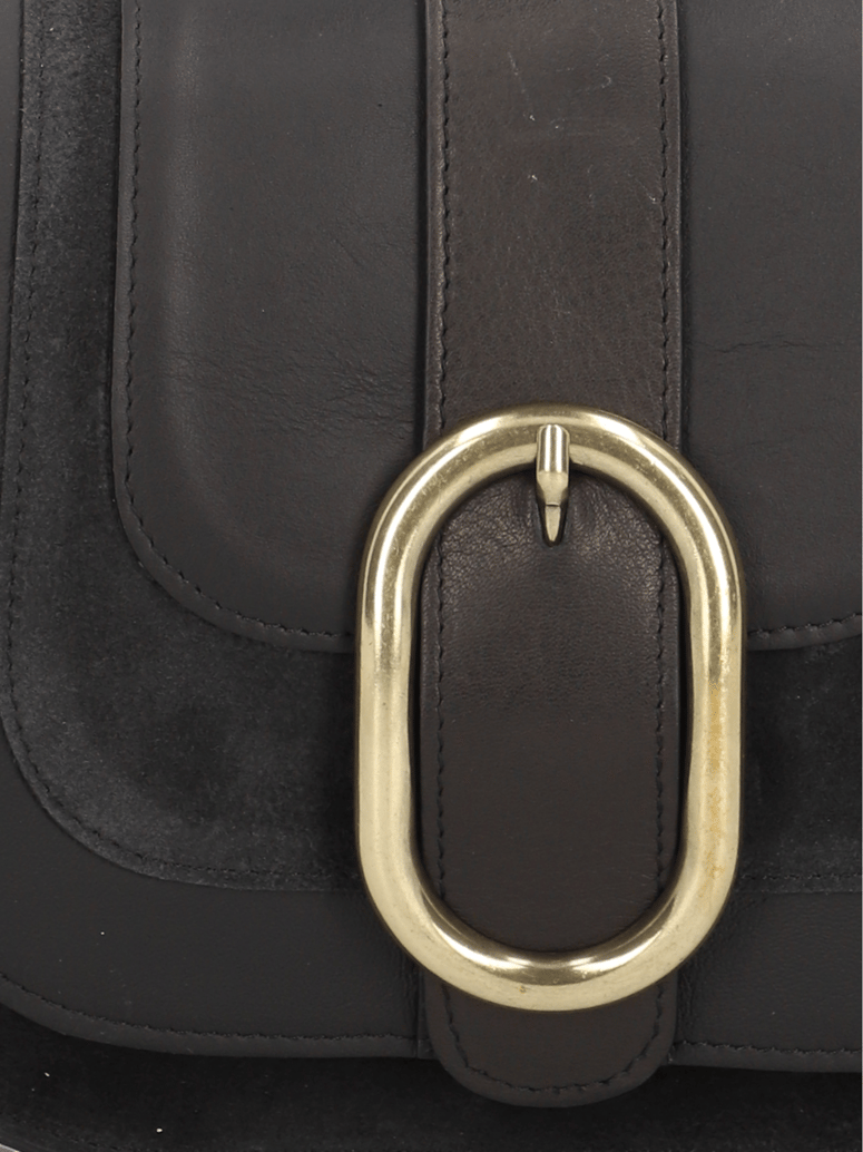 Pat-Calvin-Glattleder-Crossover