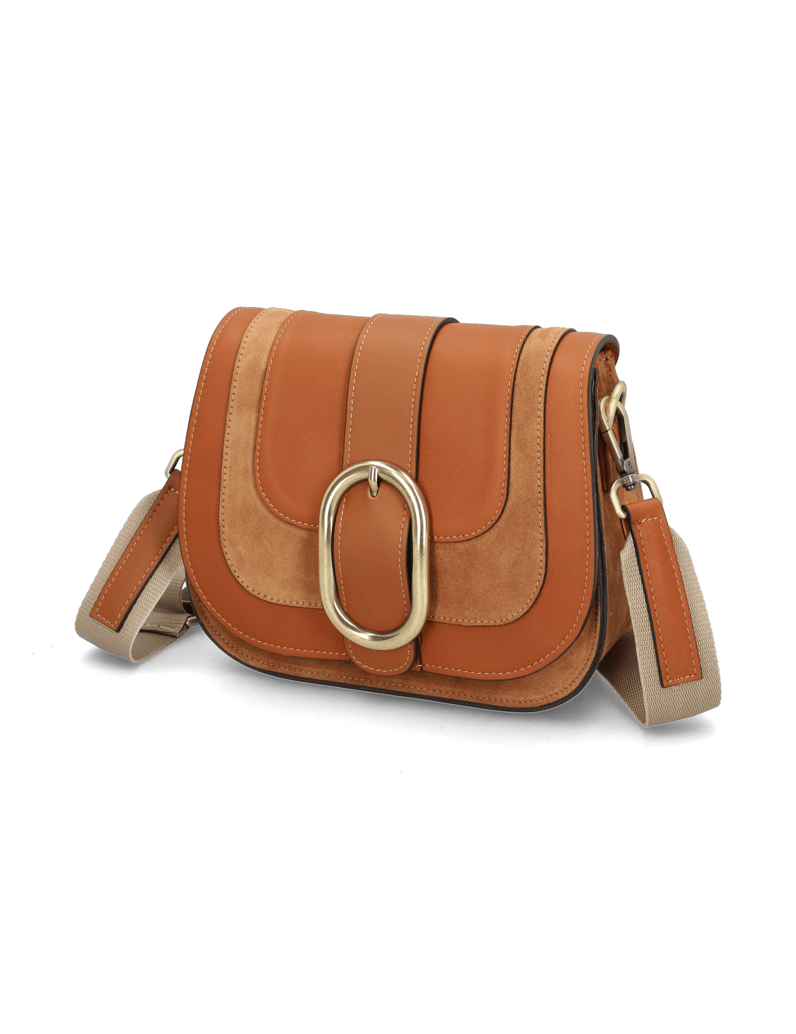 Pat-Calvin-Glattleder-Crossover